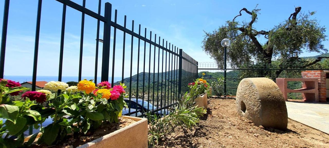 Casa Del Sole #Bluchalet Apartment Leivi Ngoại thất bức ảnh
